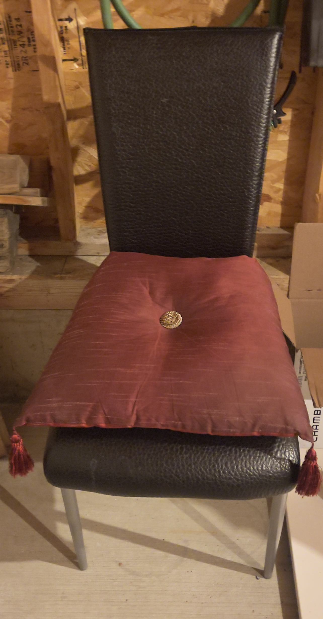 Chair 🎁 thumbnail