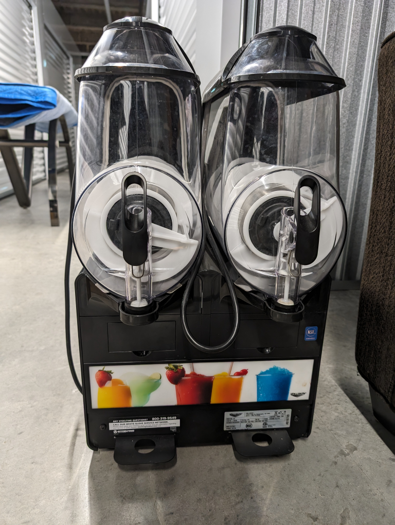 Frozen beverage machine - photo 4