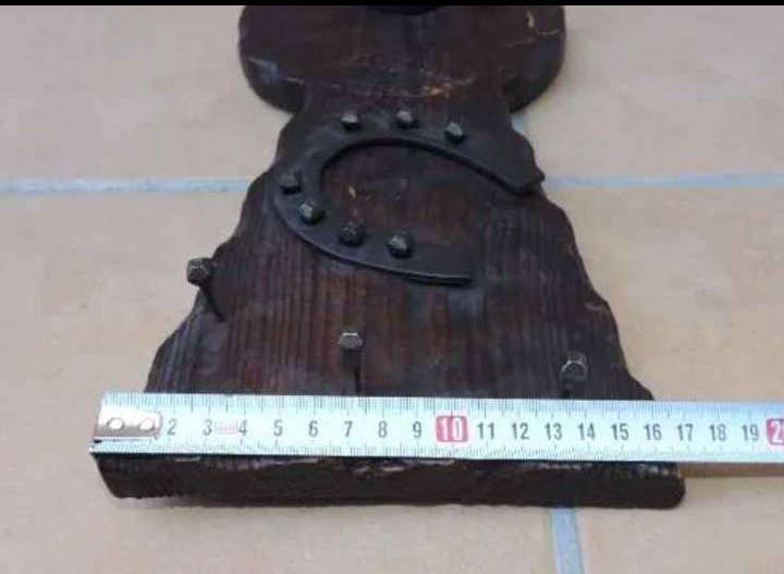 Vintage Tiki Wood Dinner 🔔 image indicator(6)