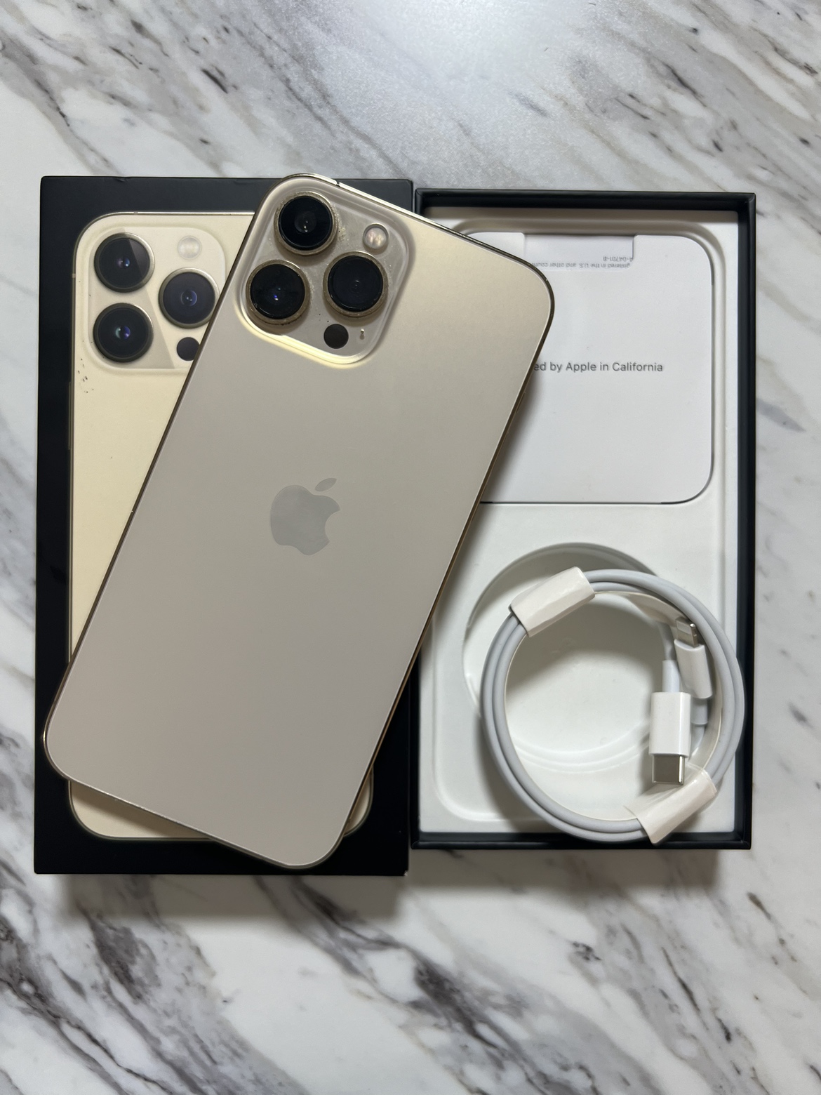 Iphone 13 pro max- 256gb thumbnail