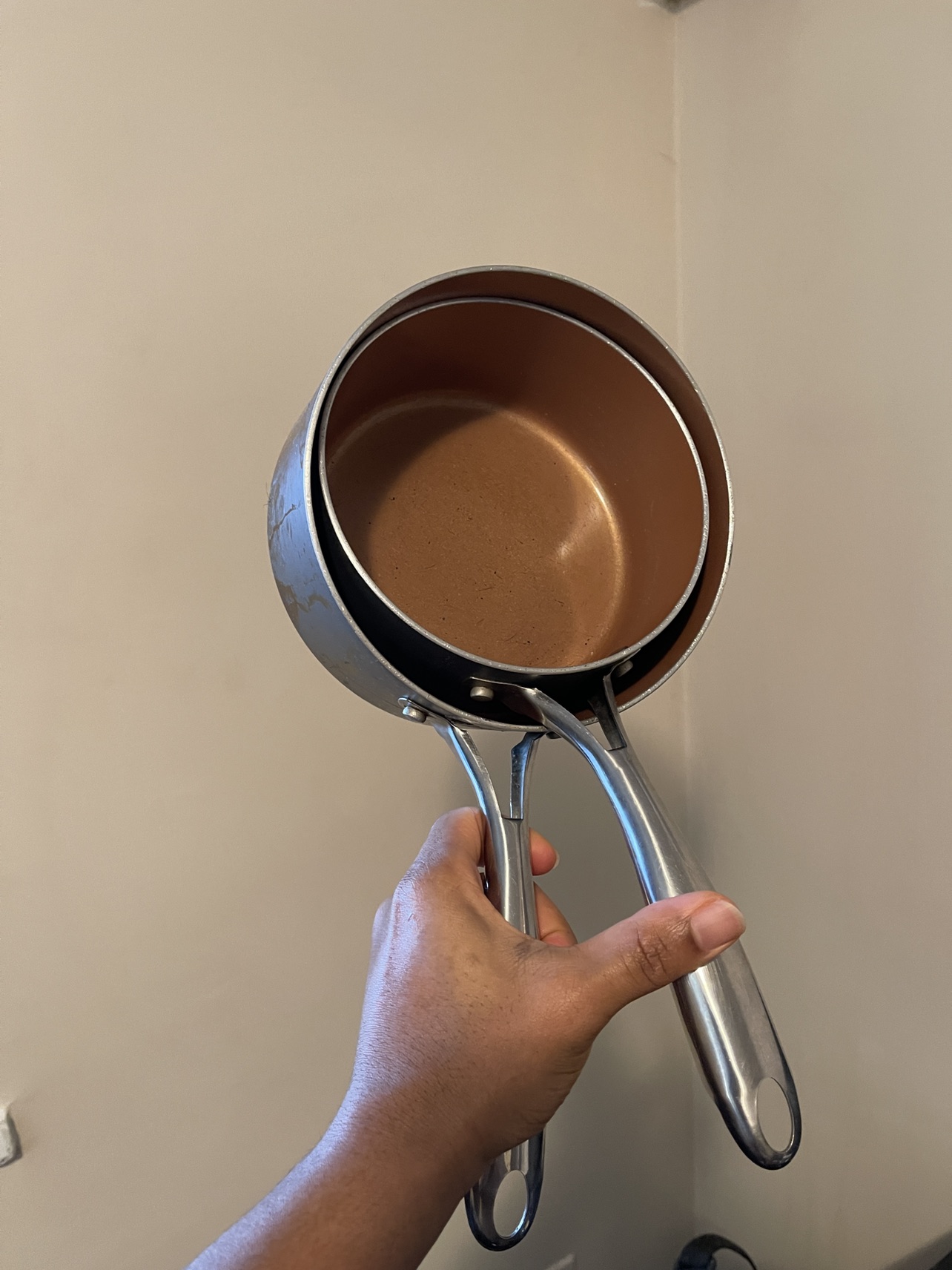 Two stainless steel cooking pot