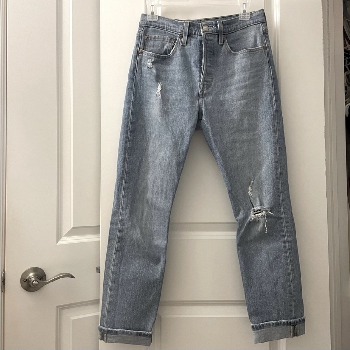 Levi’s 501s Distressed Jeans thumbnail
