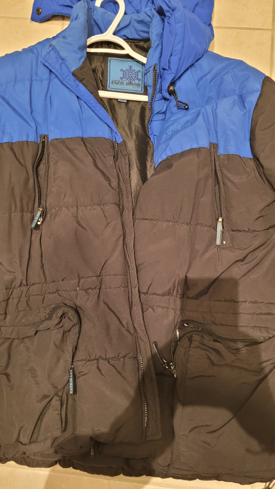 winter jacket with many pockets 🎁 image indicator(2)