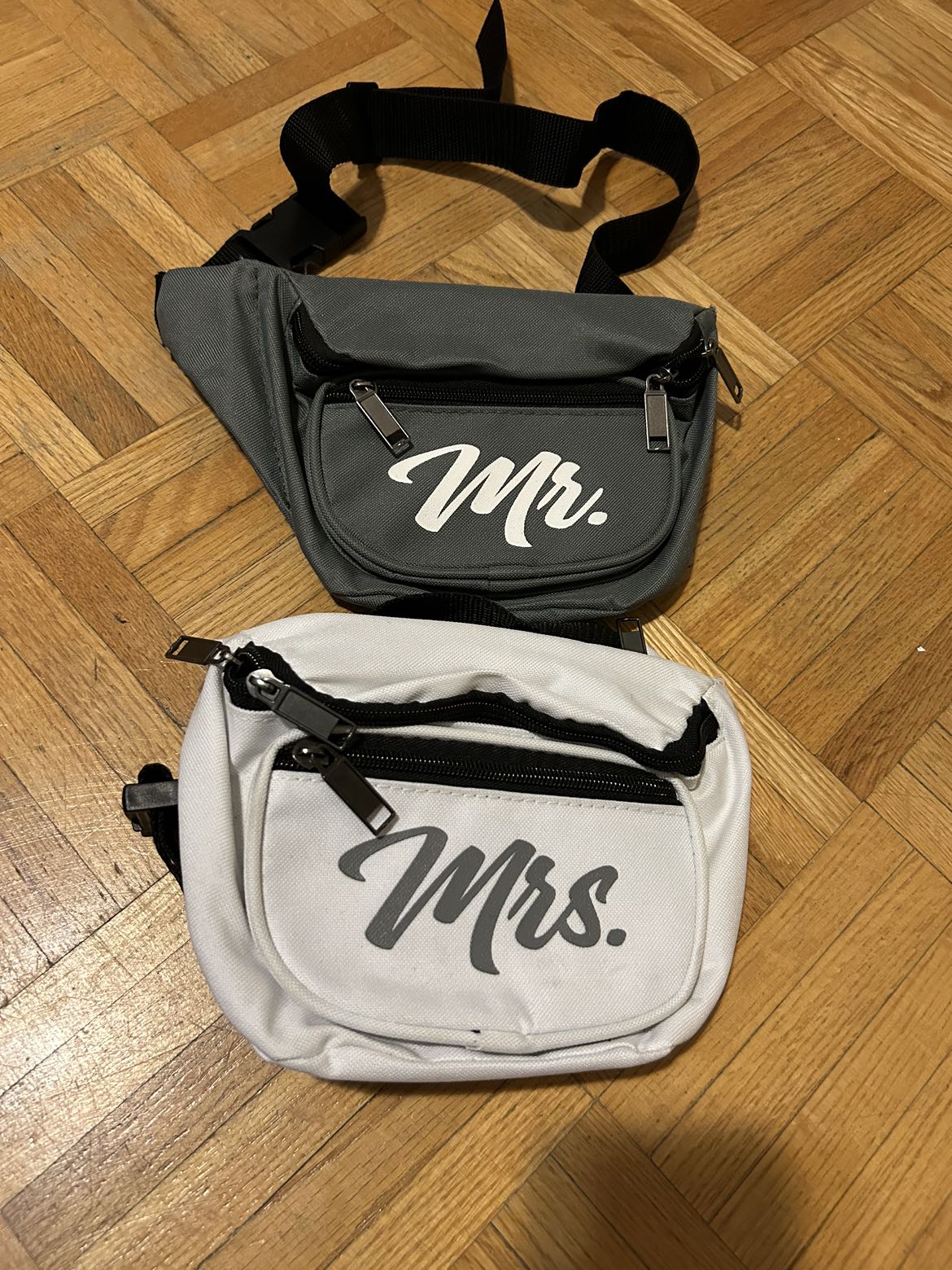 Mr and Mrs sling bag # free cycle