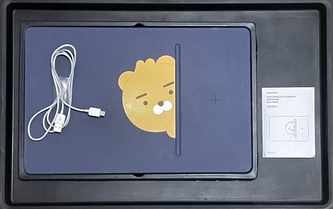 Wireless charging mouse pad thumbnail