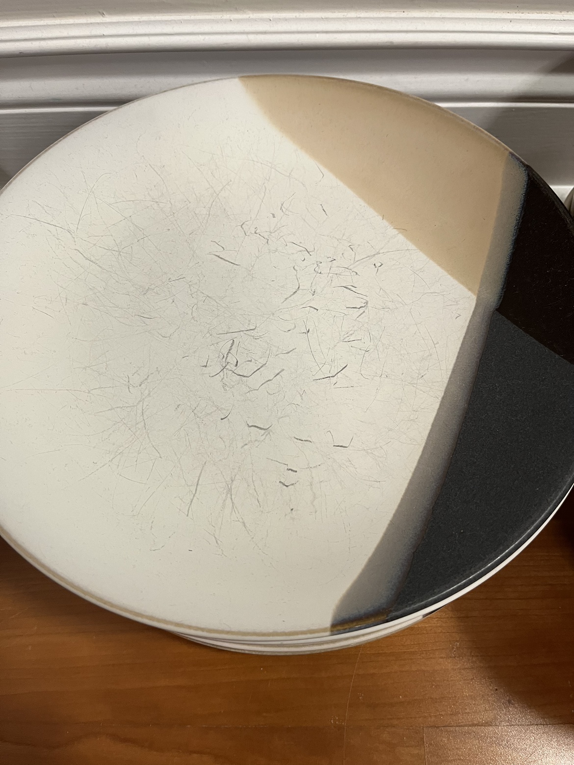 8 place dinnerware set image indicator(2)