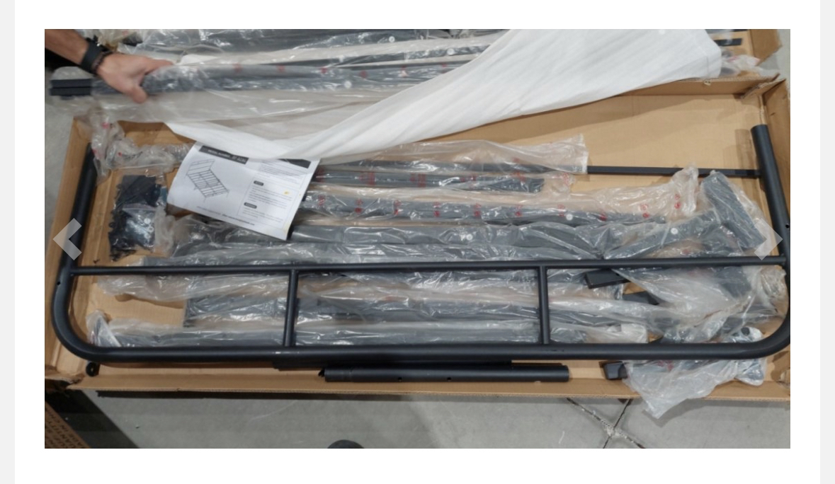 Queen bed frame - photo 2