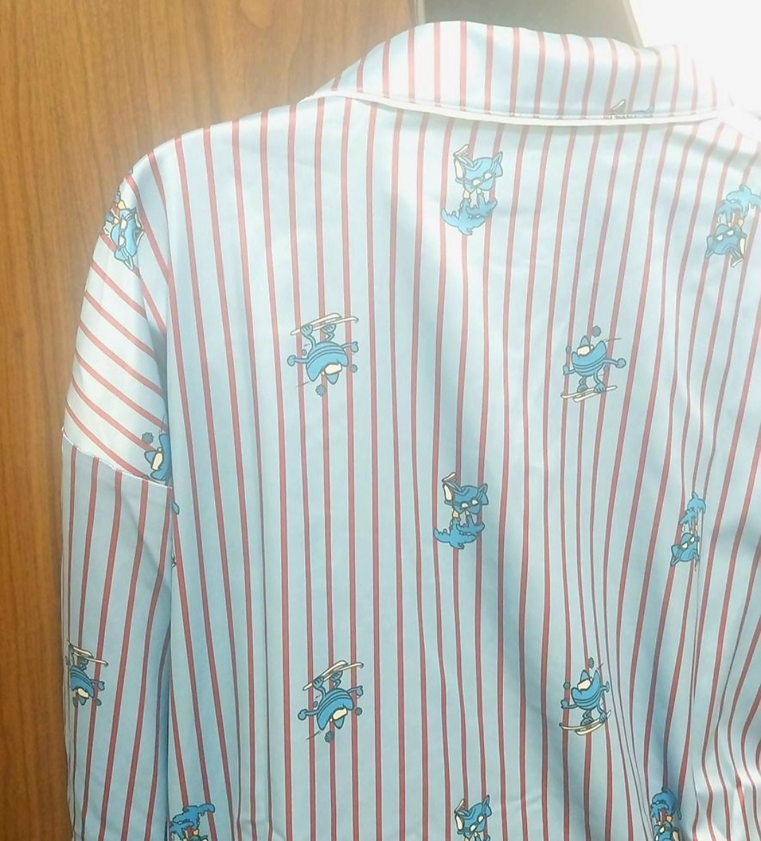 Ladies Adidas 2 piece satin set image indicator(8)