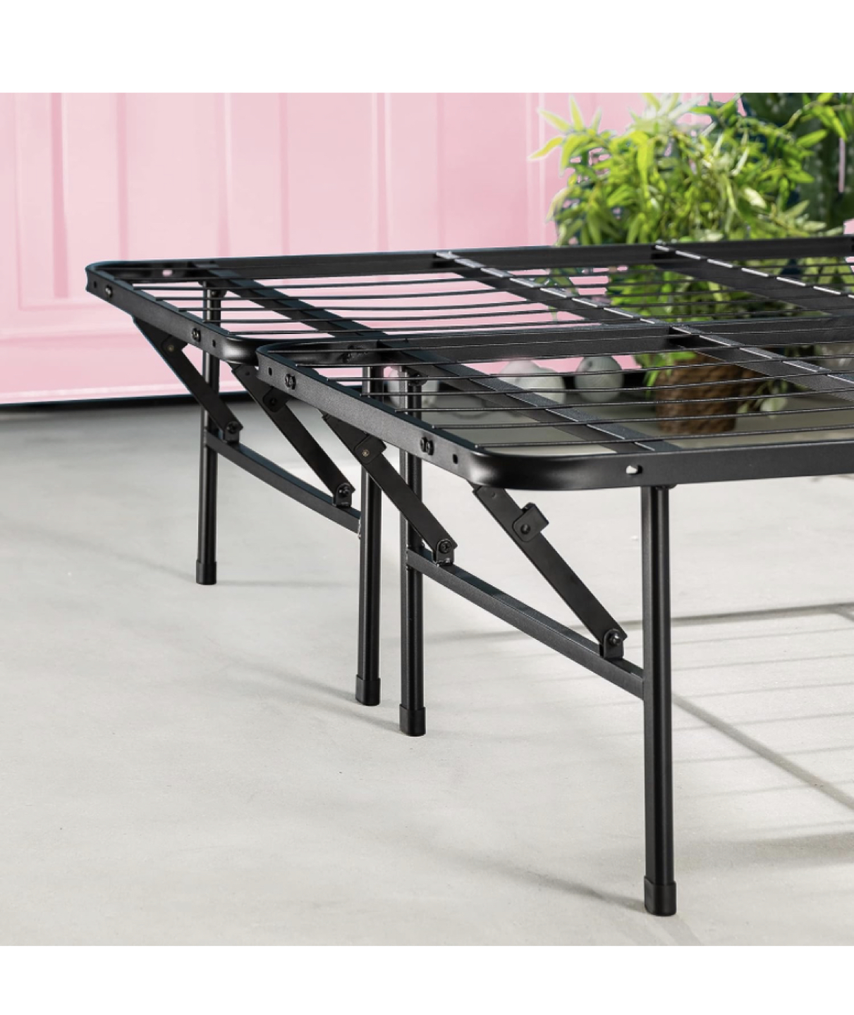 Fordable Queen size bed frame - photo 2