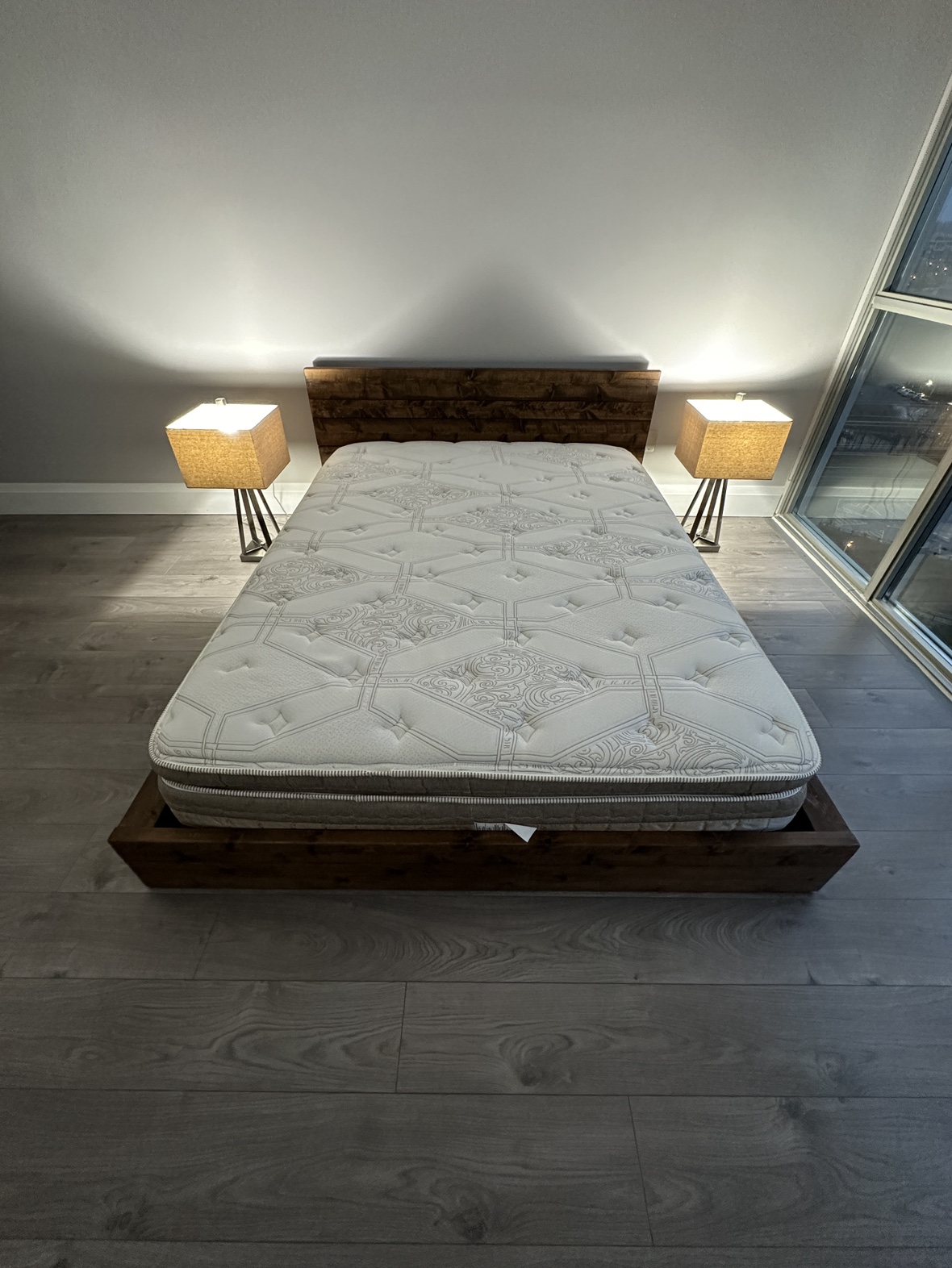 Serta Queen Mattress - MUST GO!!!