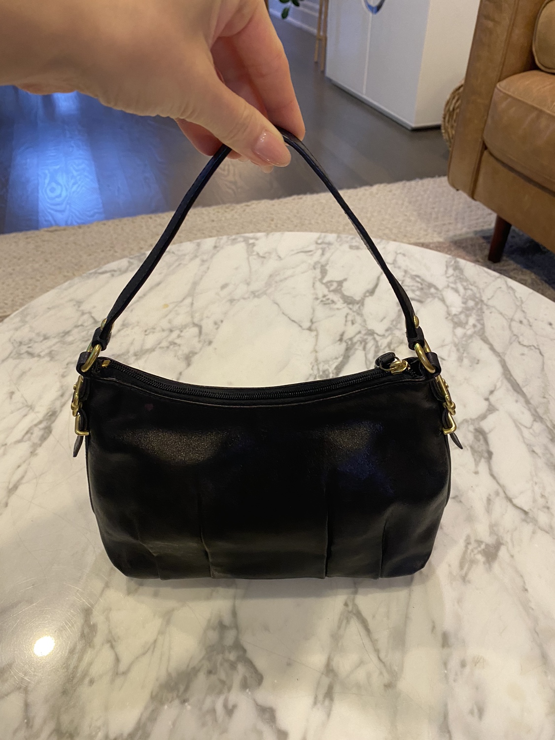 Coach shoulder bag. Black image indicator(2)