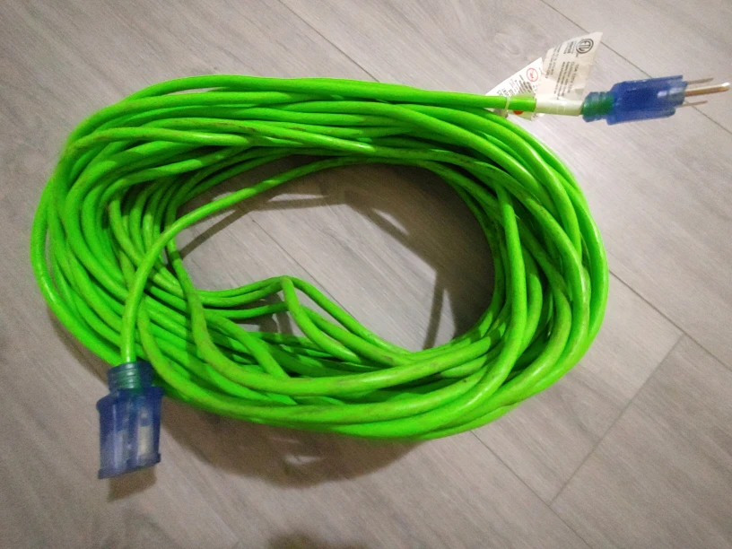 25M EXTENSION CORD thumbnail