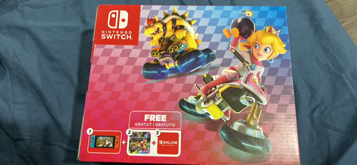 Nintendo Switch brand new - photo 3