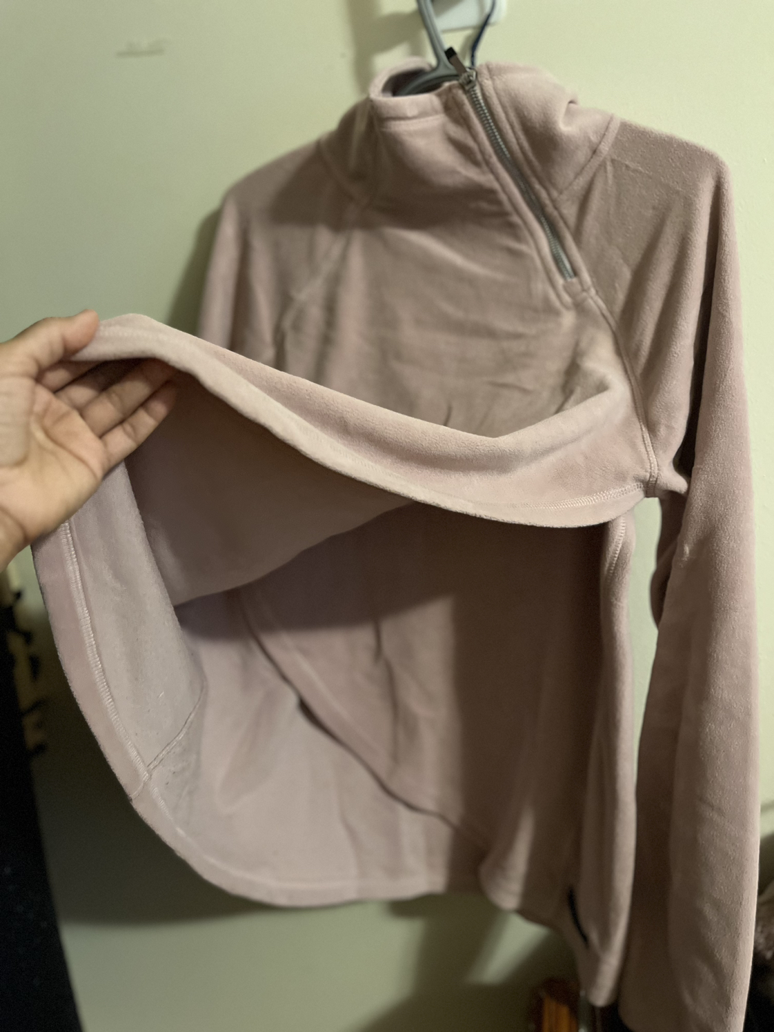 Calvin Klein fleece image indicator(3)