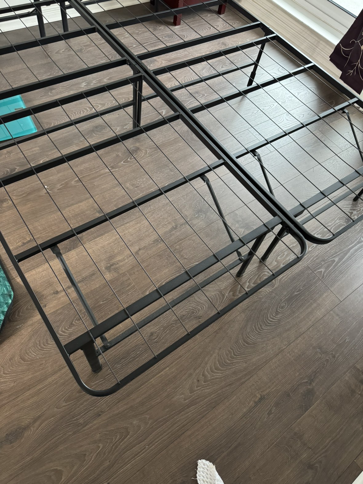 Available till 27th - Zinus smartbase queen size bedframe thumbnail