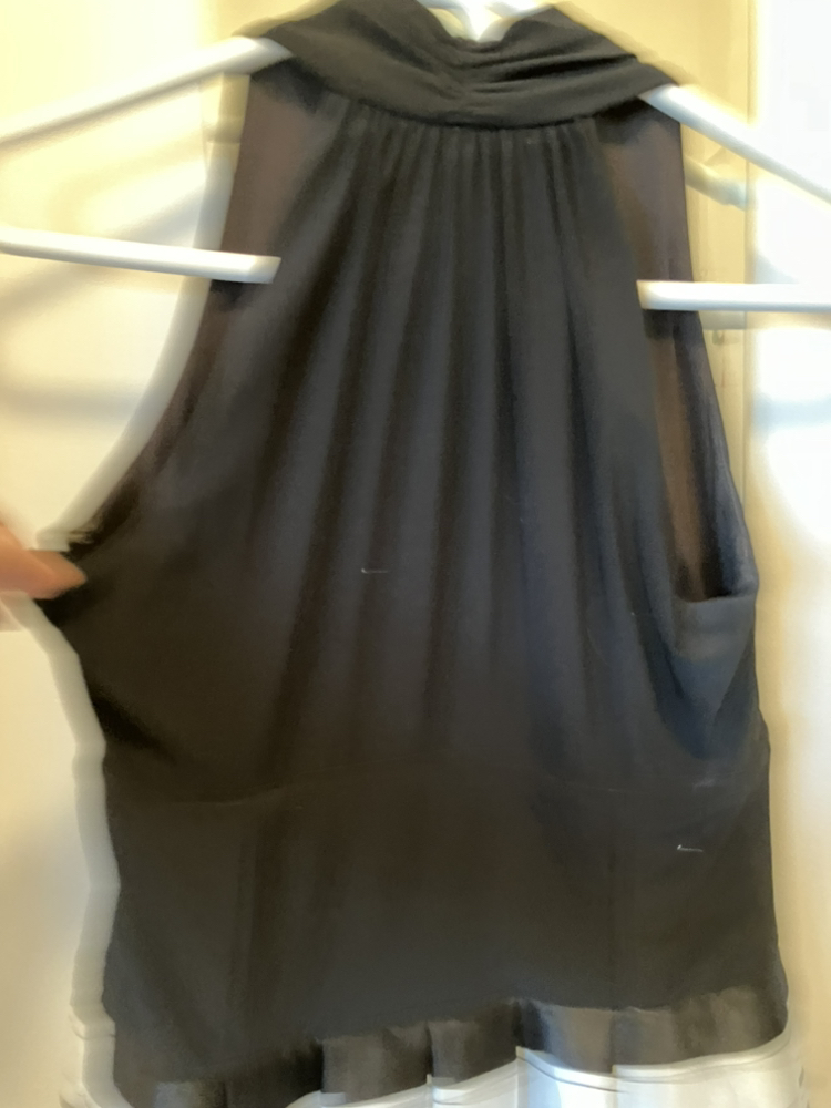 Women’s evening dress, size 6 image indicator(3)