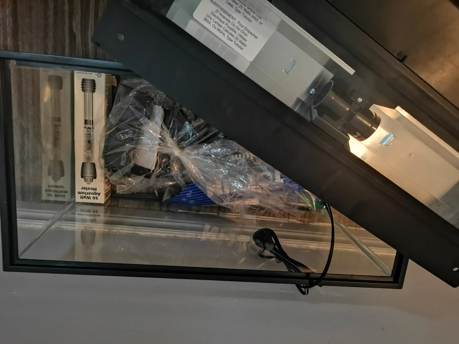 10 gallon fish tank image indicator(2)