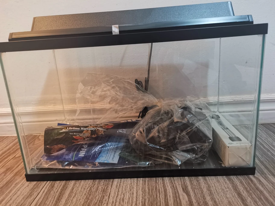 10 gallon fish tank image indicator(3)