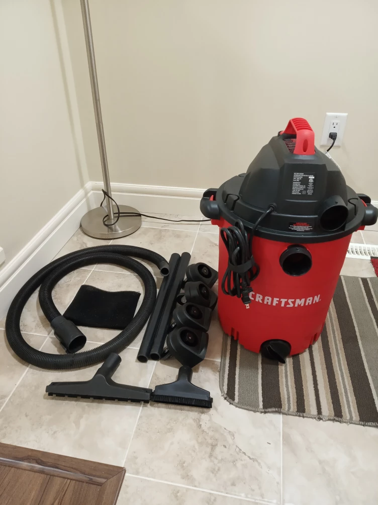 8gal, 3.5HP Corded Wet/Dry Vac