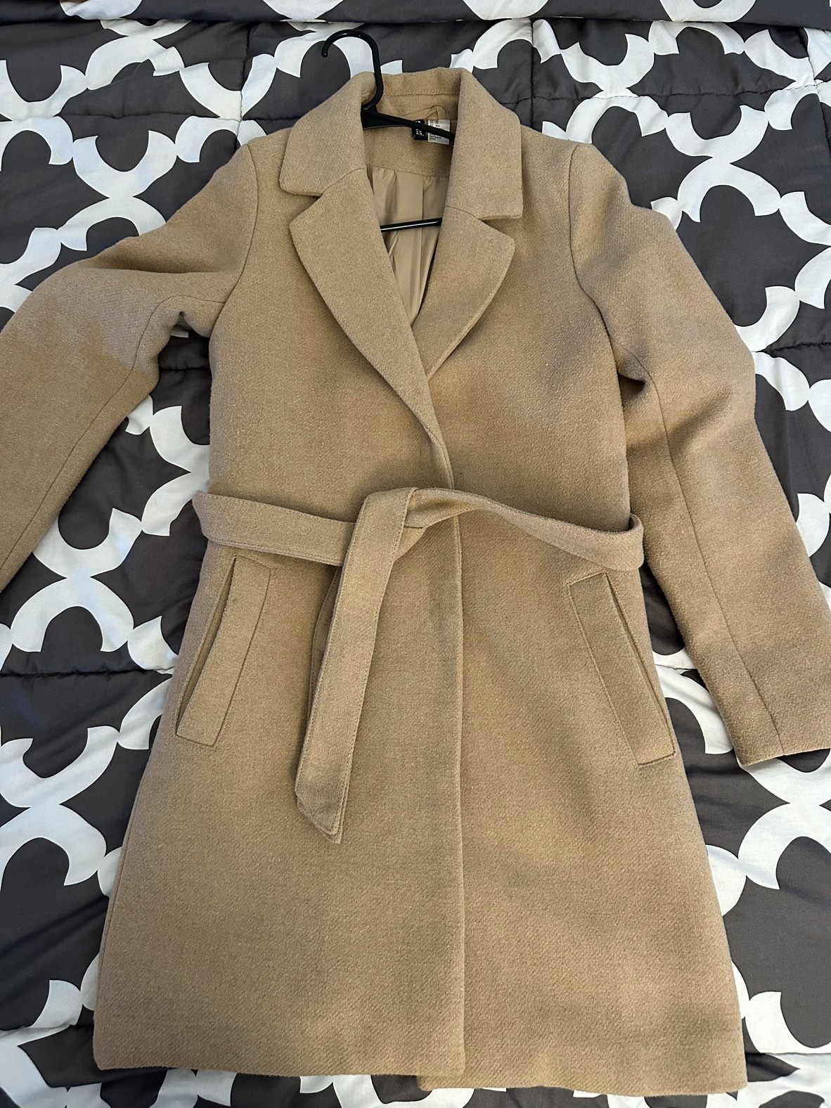 H&M women’s coat