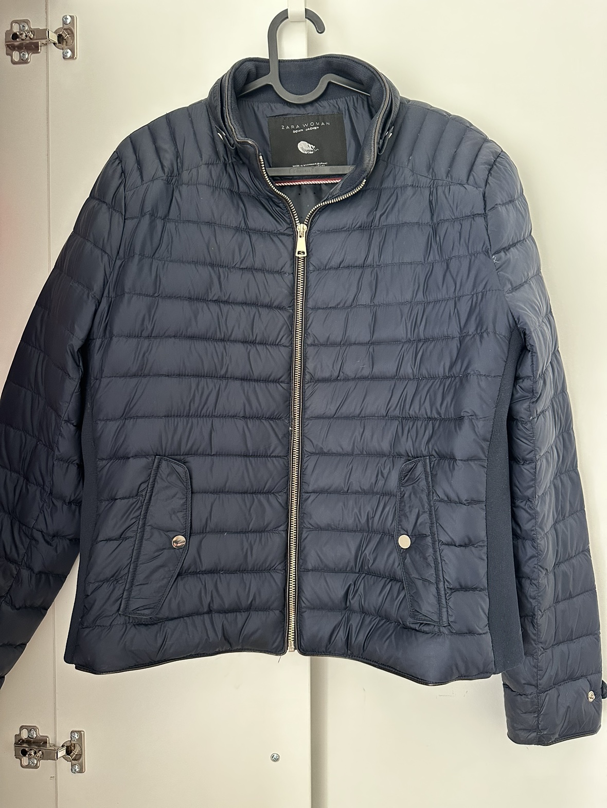 Zara Womens lightweight  down Jacket thumbnail