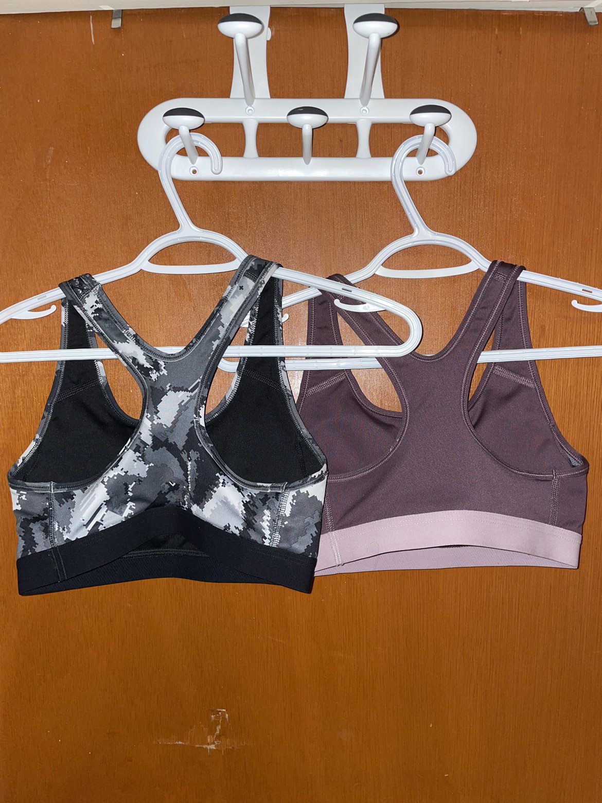Nike sports bras, size XS - photo 2