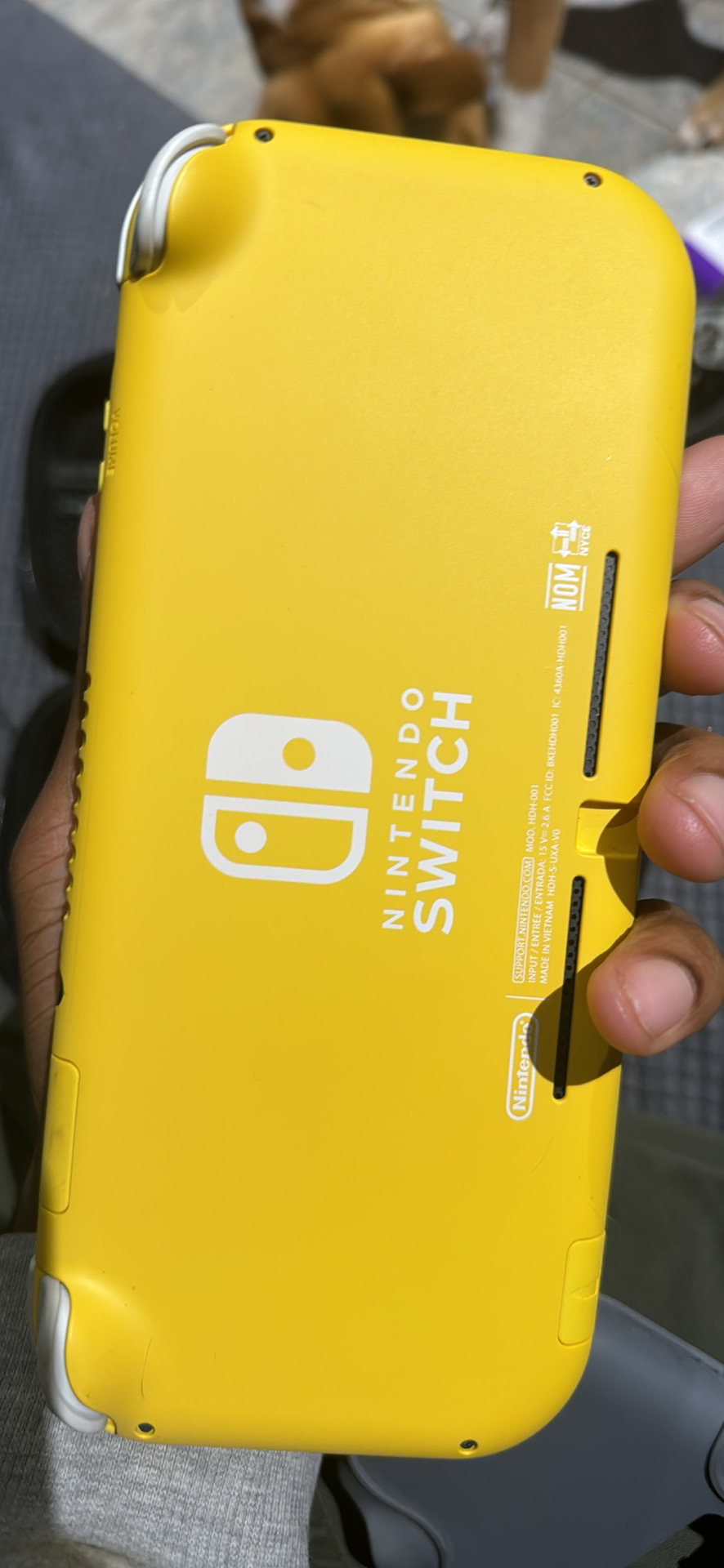 NINTENDO SWITCH LITE - YELLOW - photo 2