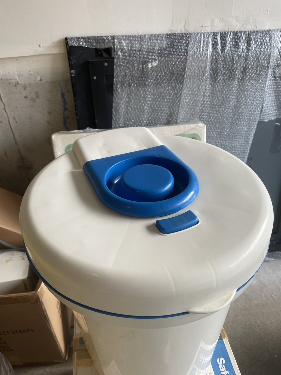 Baby Diaper Bin - photo 3