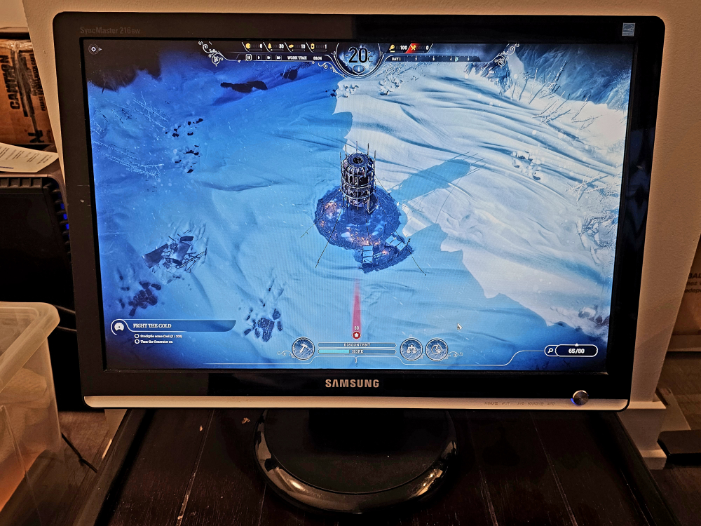 Samsung 21.6" Computer monitor image indicator(3)