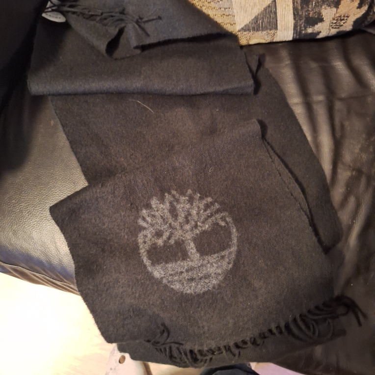 Timberland Scarf image indicator(2)