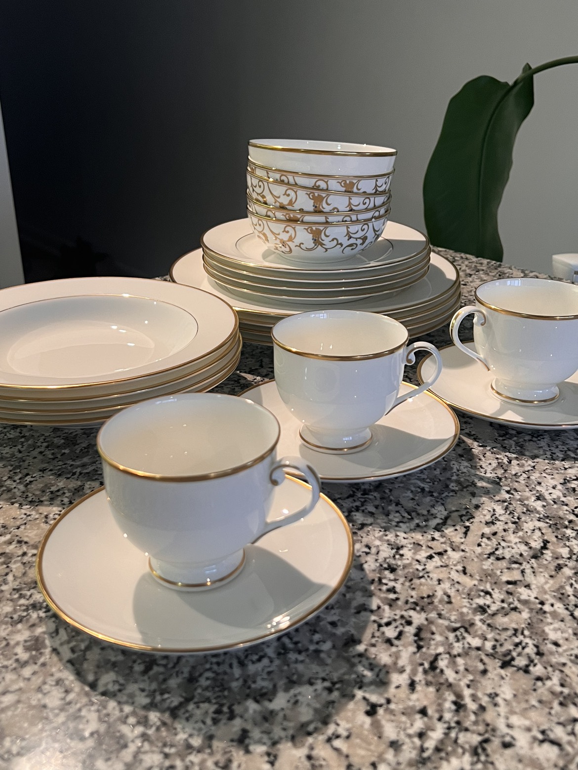 William Ashley Narumi Dinnerware image indicator(2)