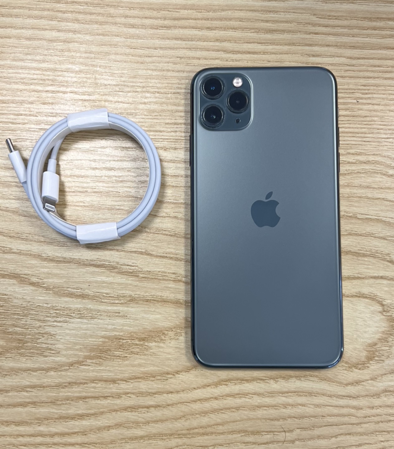 Iphone 11 pro max thumbnail