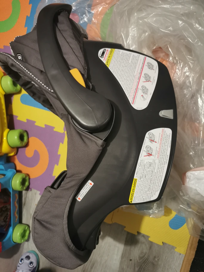 Chicco KeyFit 30 Car Seat with Base - photo 2