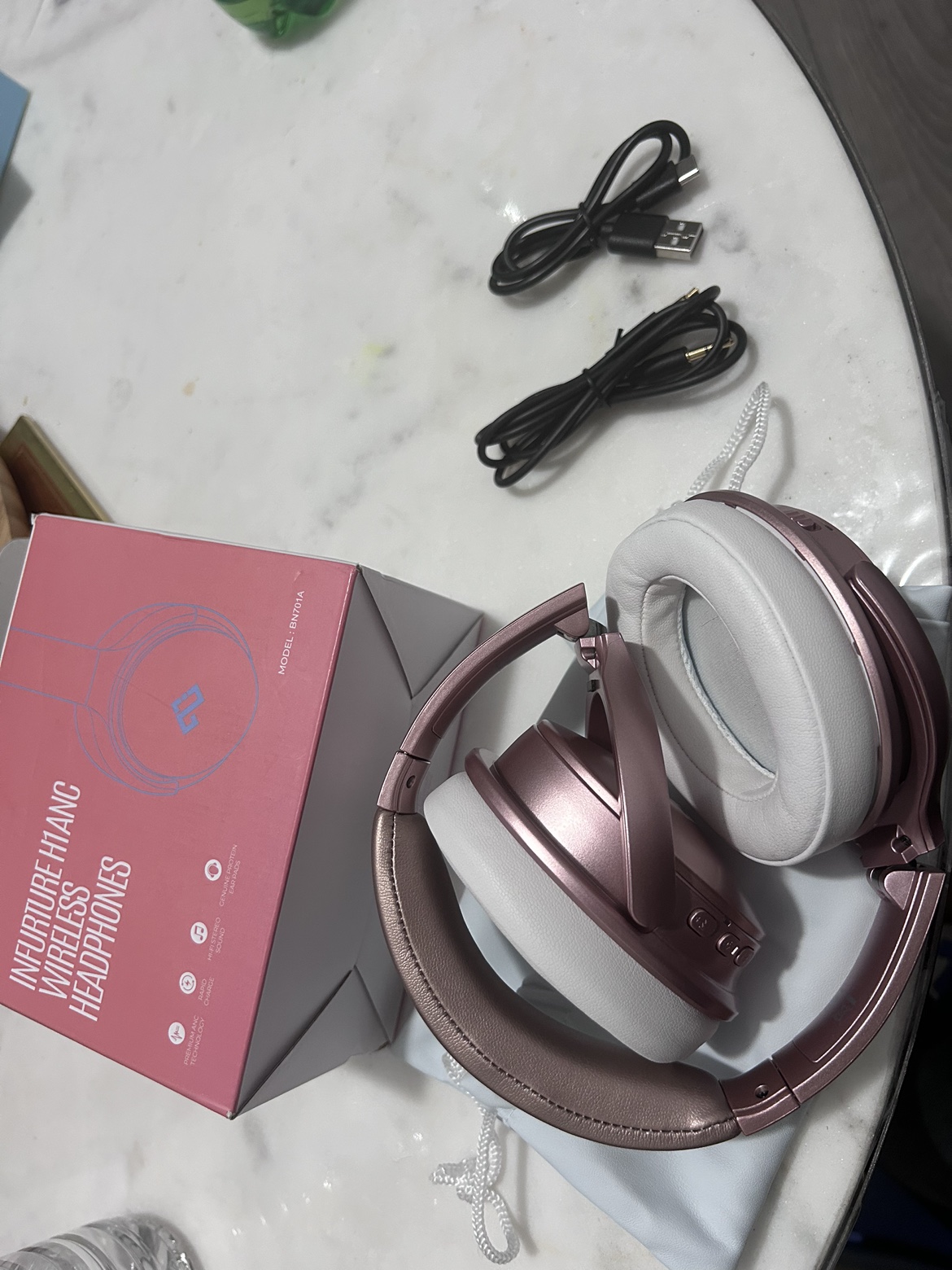 Active Noise Cancelling Headphones - photo 3