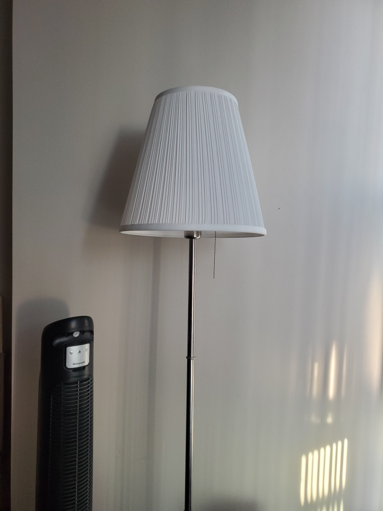 standing lamp