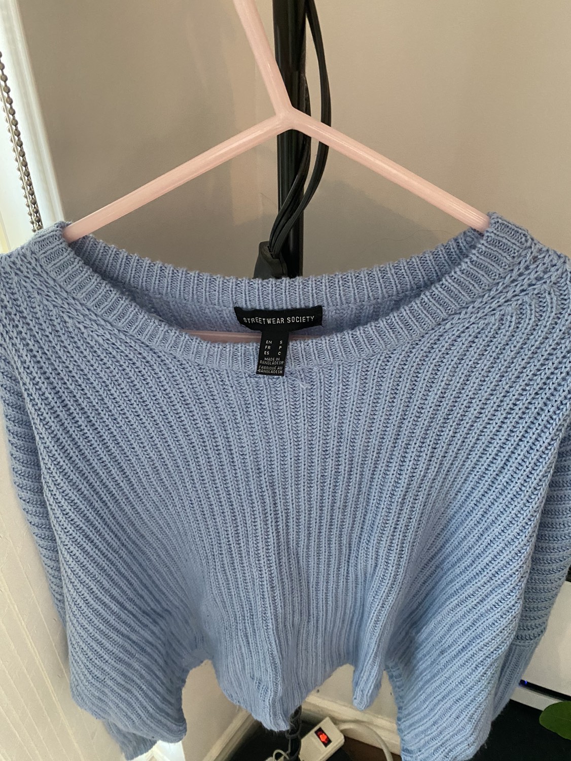 Powder Blue women's sweater image indicator(5)