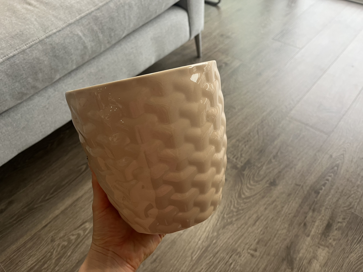 Ceramic Flower Pots thumbnail