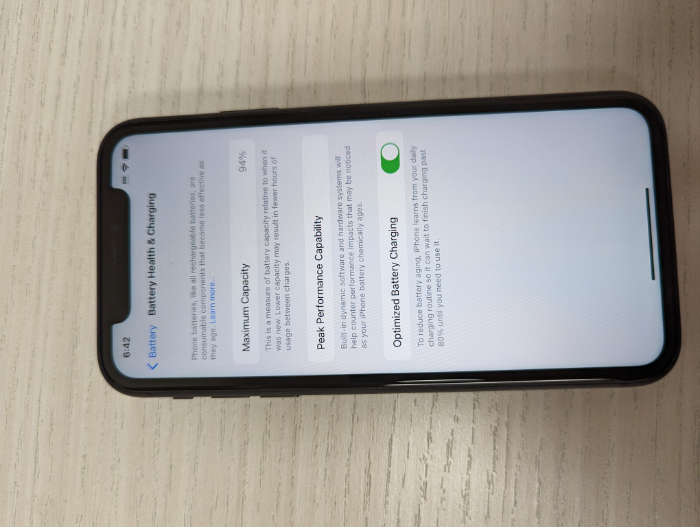 iPhone 11 Black 64gb Unlocked - photo 3