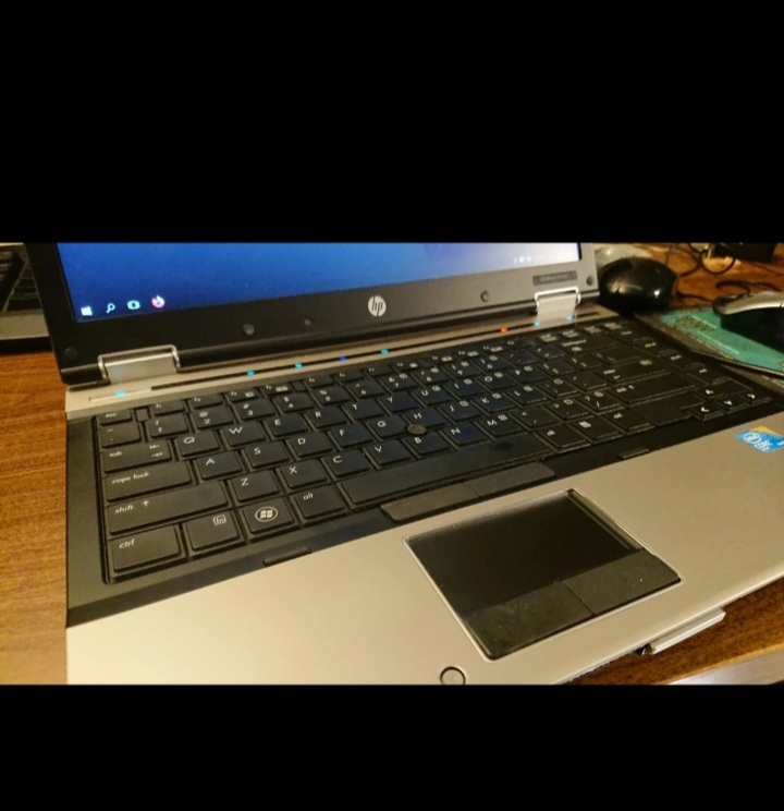 HP Elitebook 8440p Laptop - photo 4