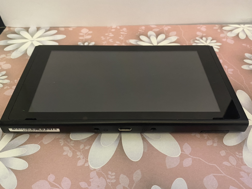 Nintendo switch - photo 2