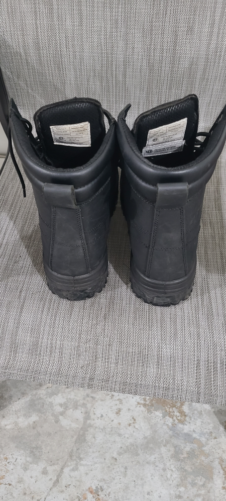 Safety Shoes Size 11 With Box image indicator(4)