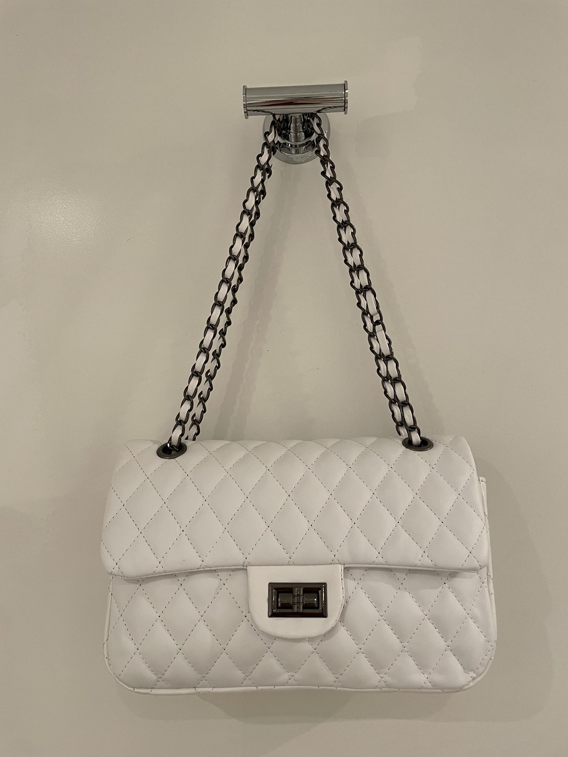 2 Purses for $10 thumbnail