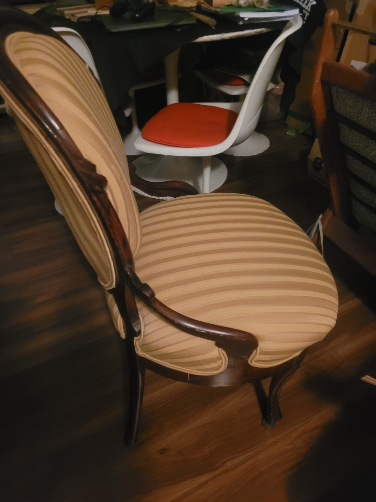 antique parlor chair - photo 2