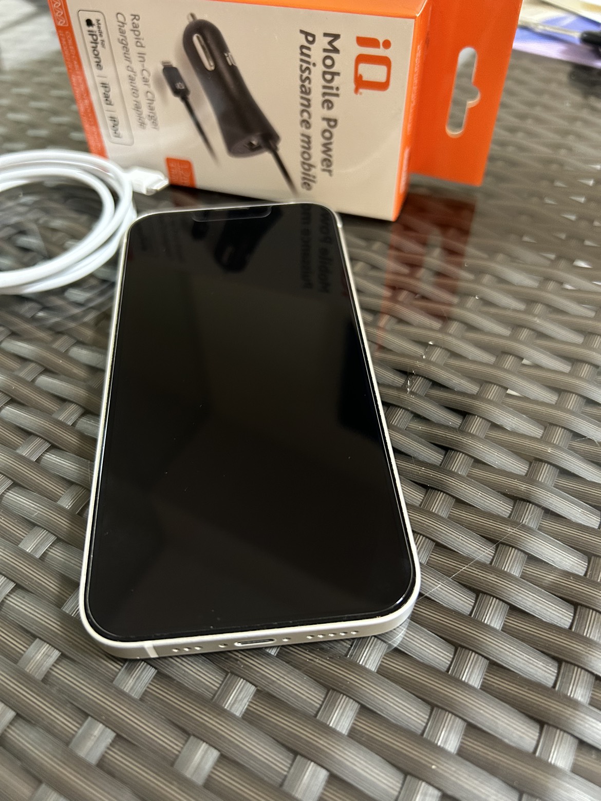 iPhone 13 256GB mint condition - photo 2