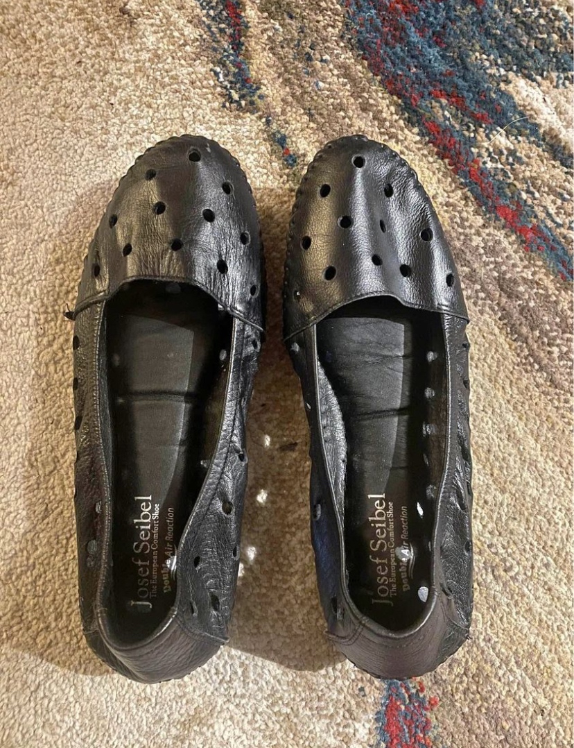 Leather flats thumbnail