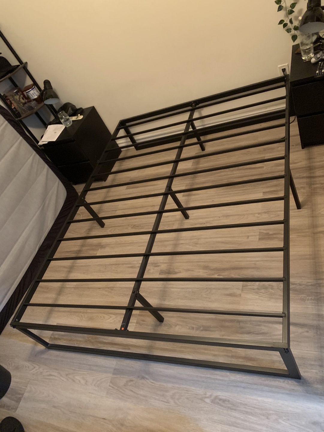 Queen Metal Platform Bed Frame - photo 2