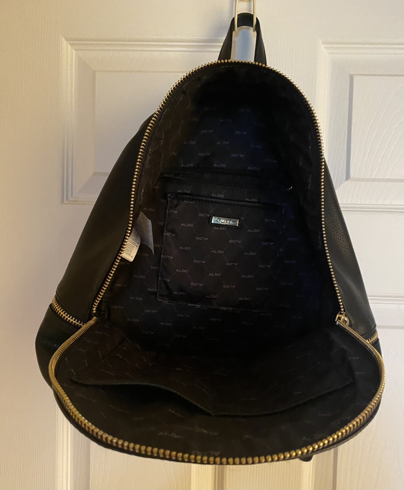 Aldo backpack/purse image indicator(3)