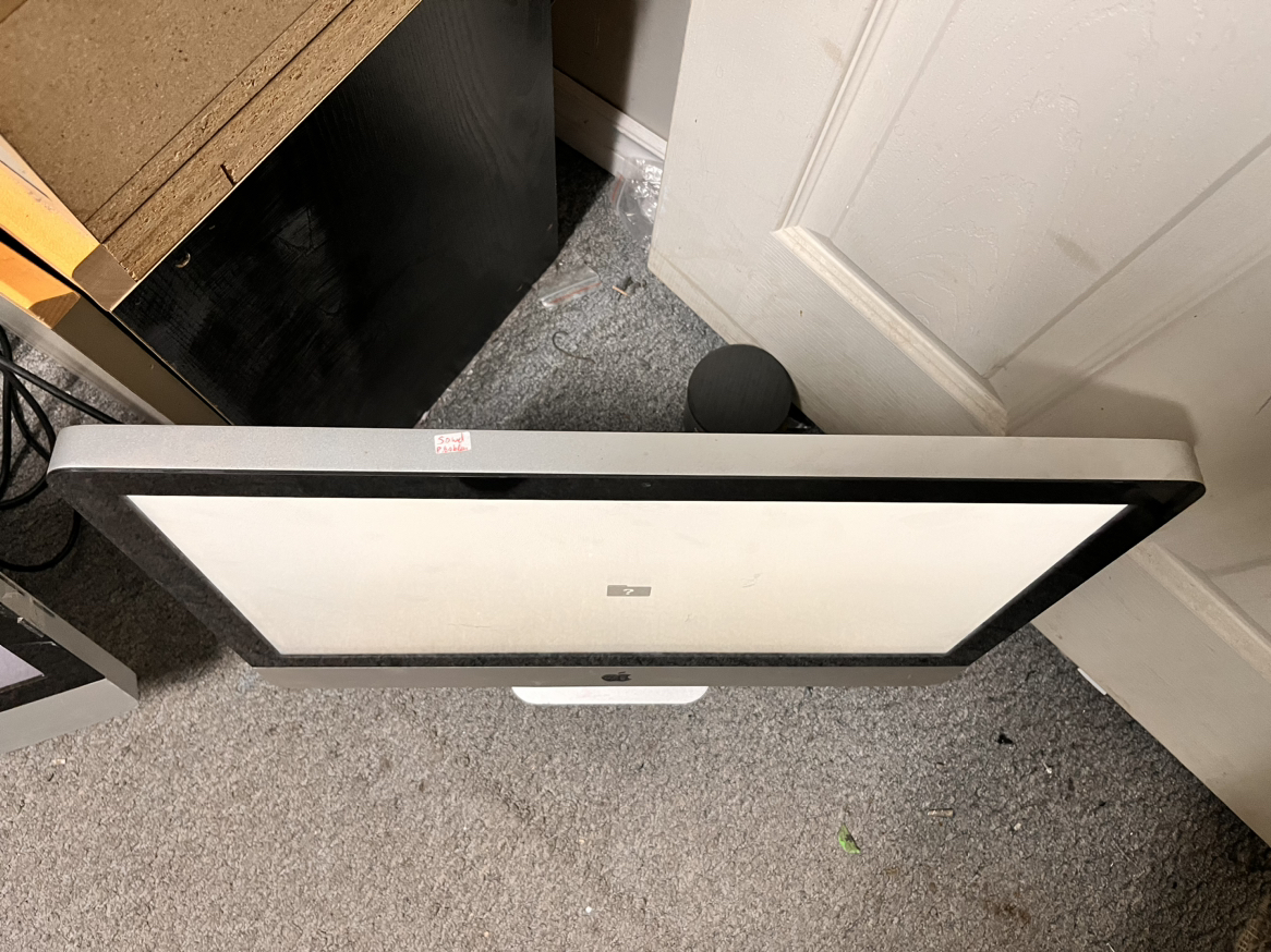 Apple iMac 21” core i3  No sound  $59 only - photo 2