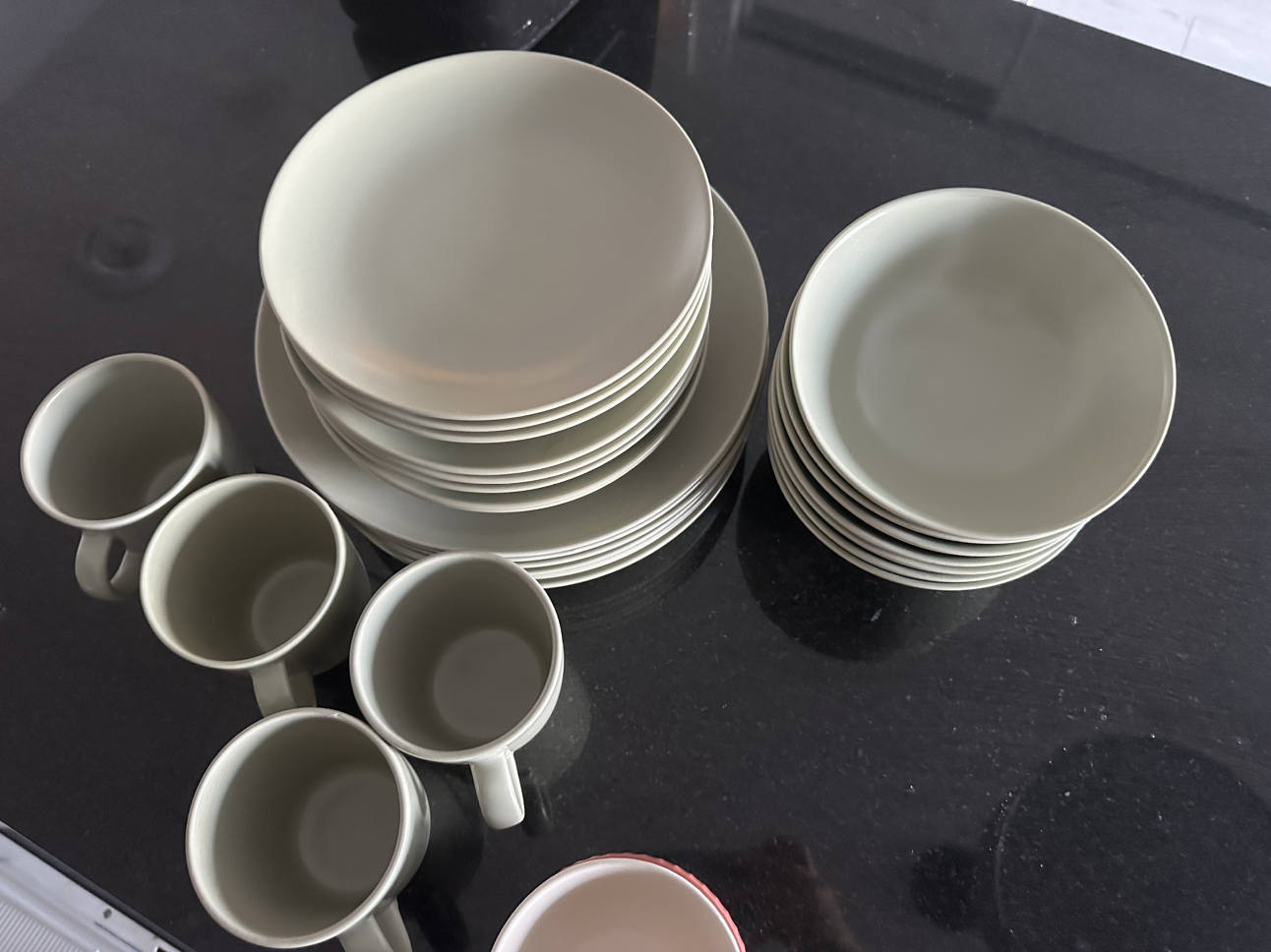 31 piece IKEA plates and cups - photo 2