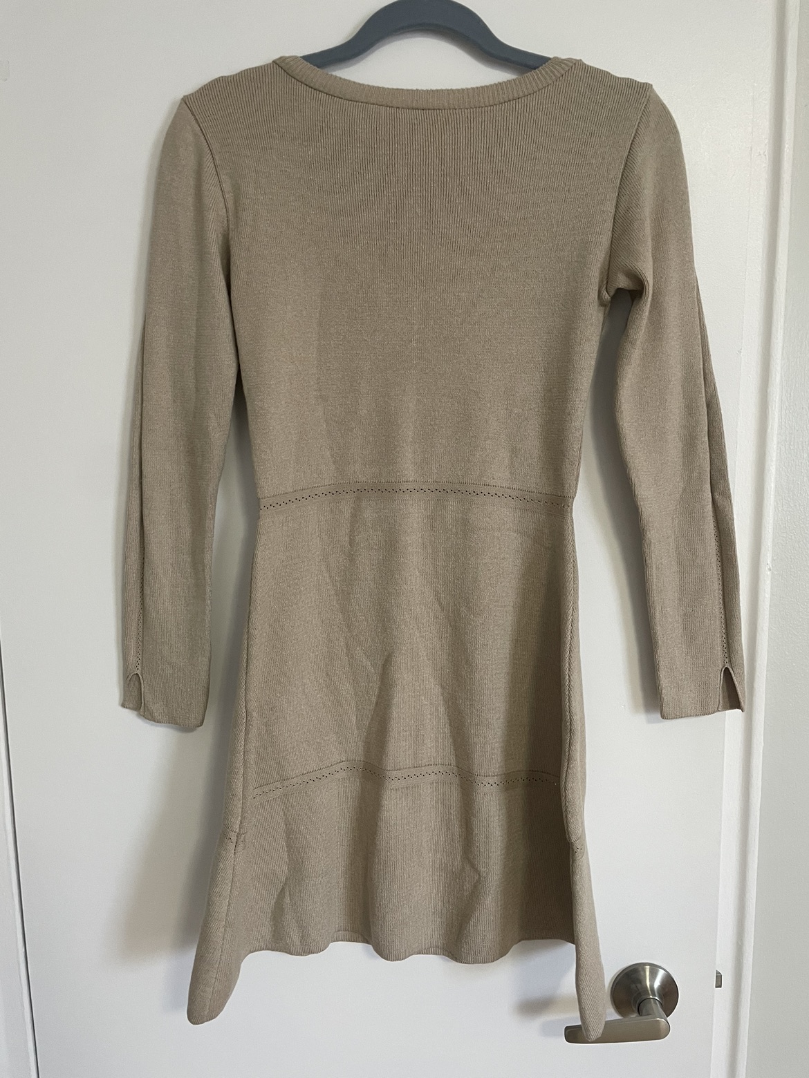 New beautiful knit dress, XS/S image indicator(3)